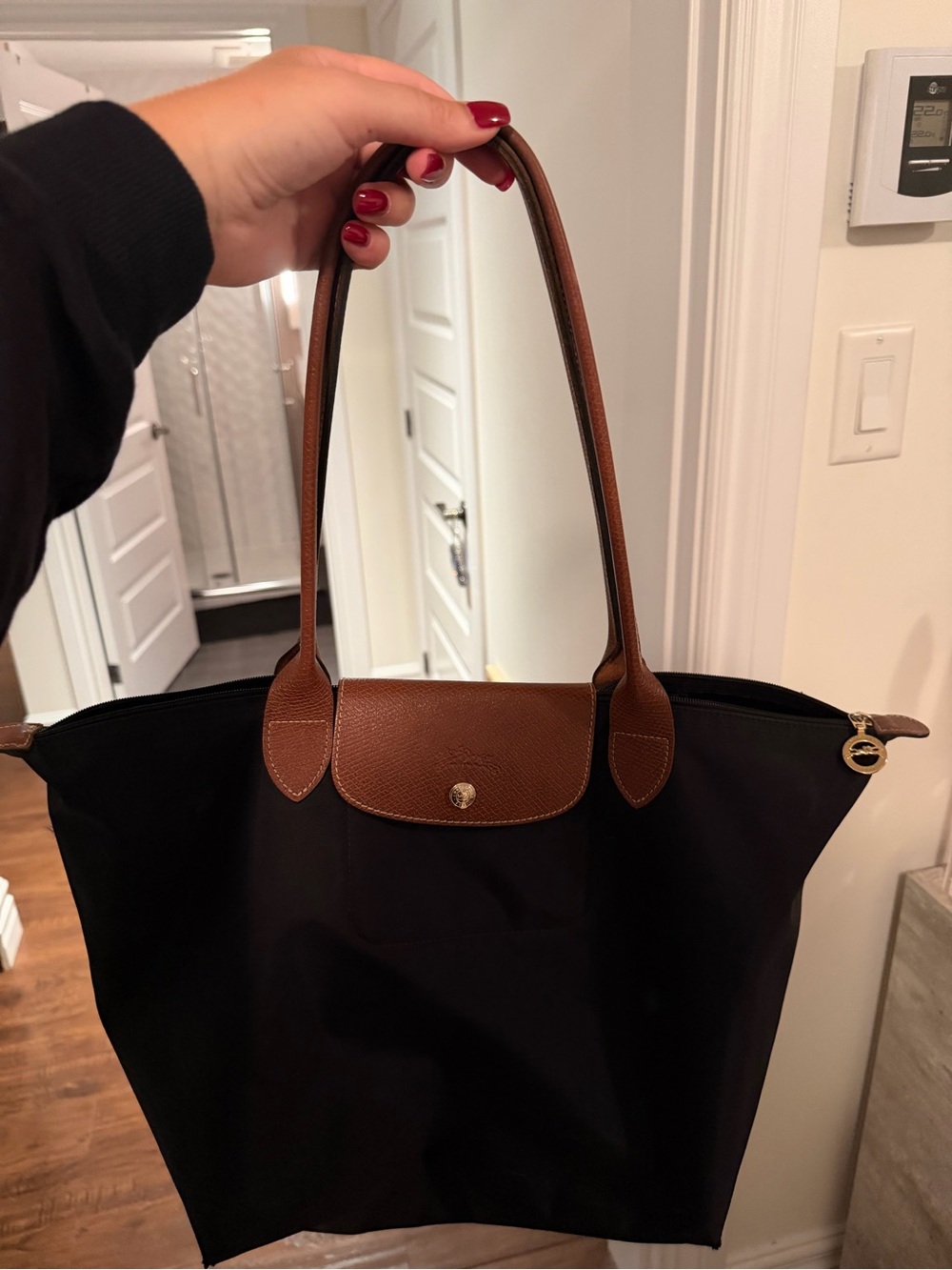 Longchamp medium tote bag